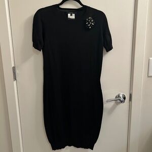 Gucci Chic Black Sweater Dress with brooch - Size L